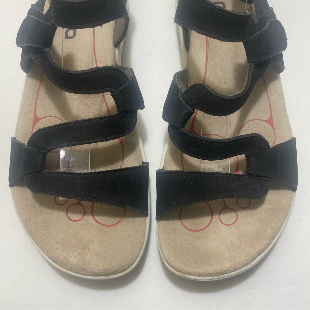 Bionica black suede flat sandals size 10 M - Picture 3 of 15